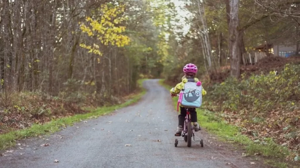 balade à vélo en famille